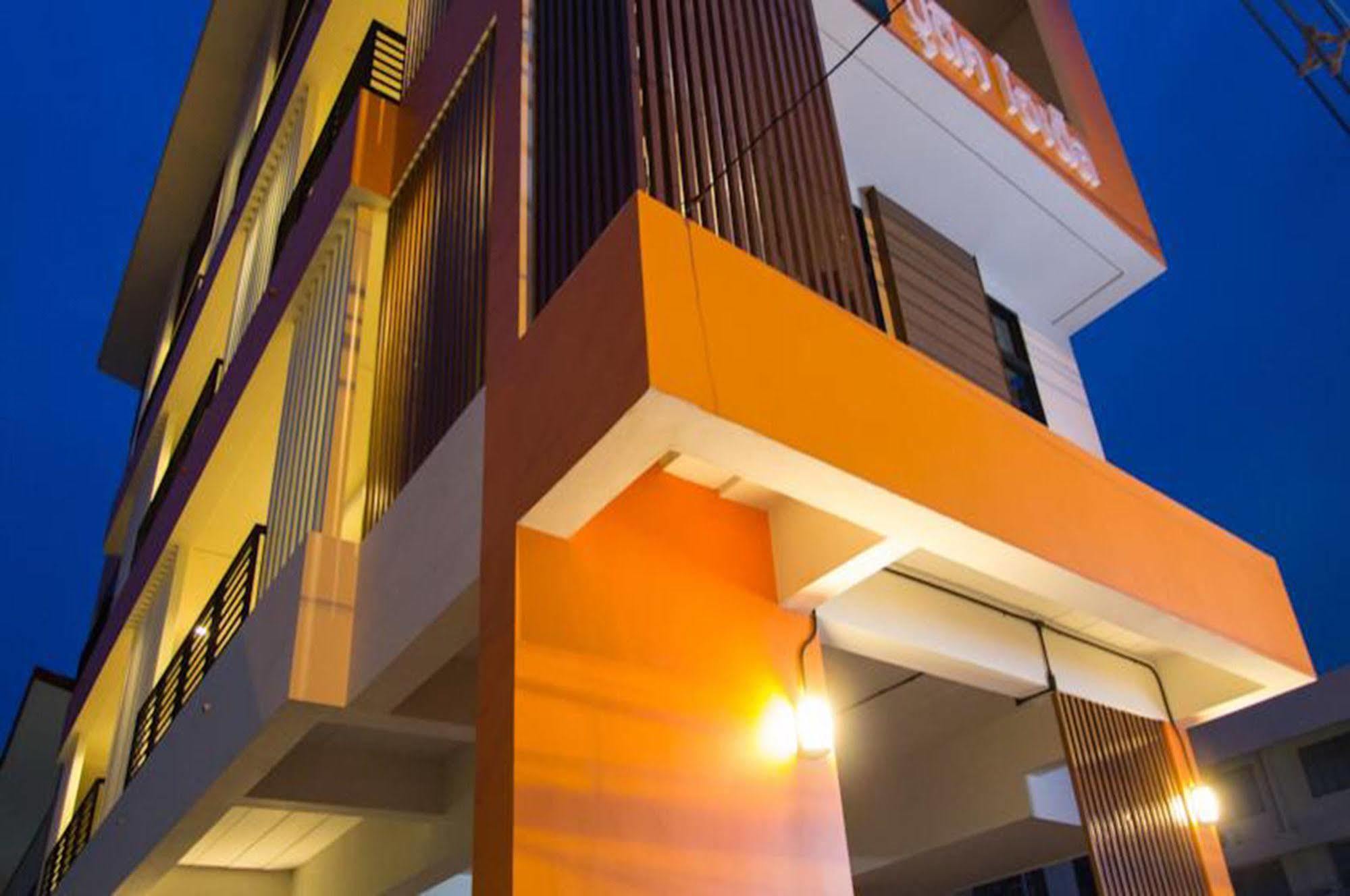 Bouquet Boutique Hotel Удон-Тхани Экстерьер фото