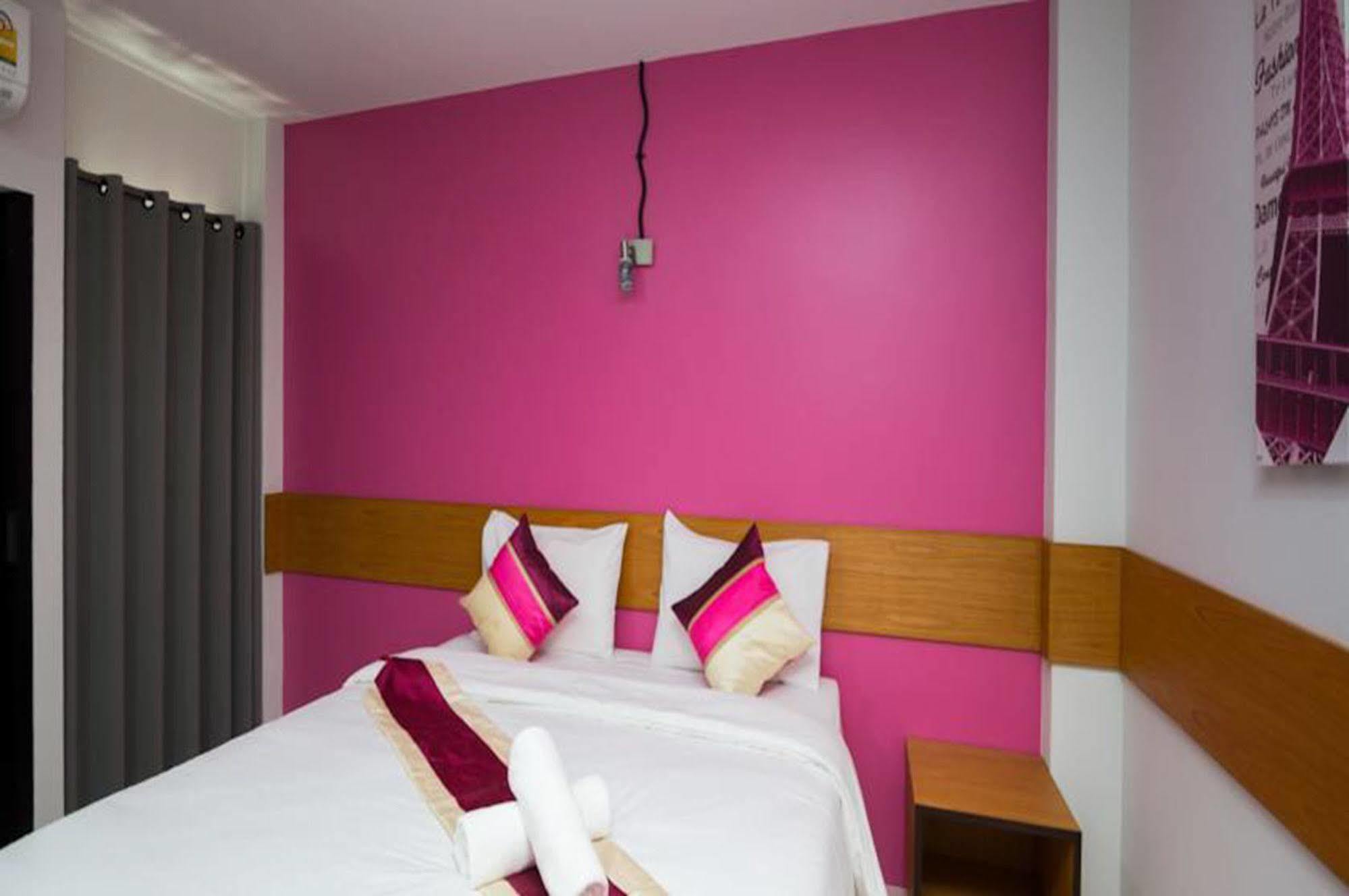 Bouquet Boutique Hotel Удон-Тхани Экстерьер фото